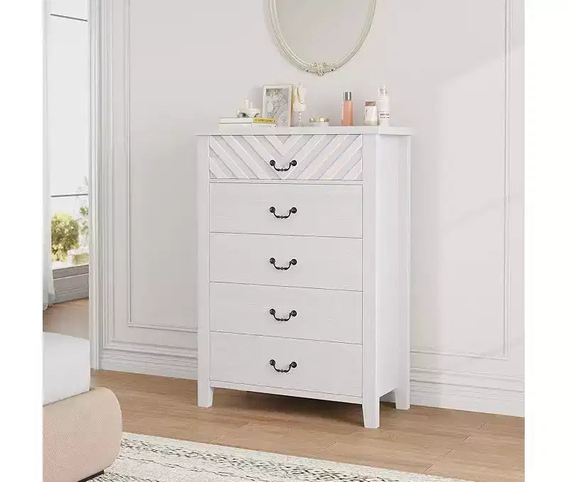 5 Drawer Dresser for Bedroom, Brown 5 Chest of Drawers N with Elegant V Shape Design, Wooden Dresser Organizer for Living Room, Nursery