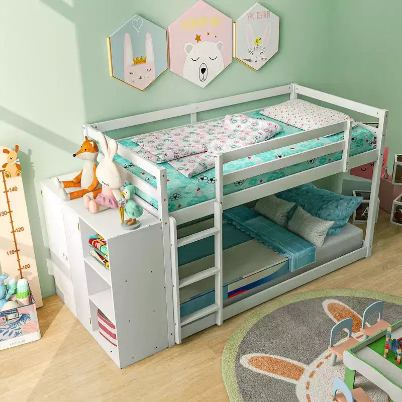 Costway Lit superposé double en bois avec étagères de rangement, échelle et barrières pour enfants, blanc
